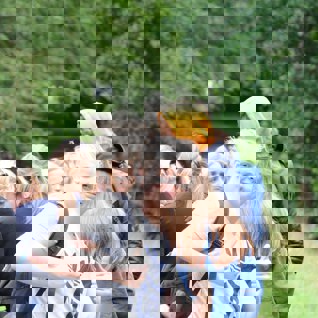 69041930 2366100077011323 3517137478764986368 N